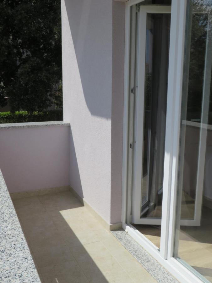 M&L Holliday Home Biograd Na Moru Exterior photo