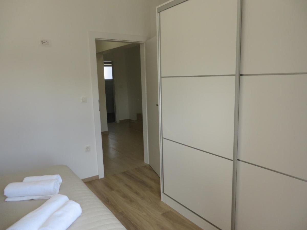 M&L Holliday Home Biograd Na Moru Exterior photo